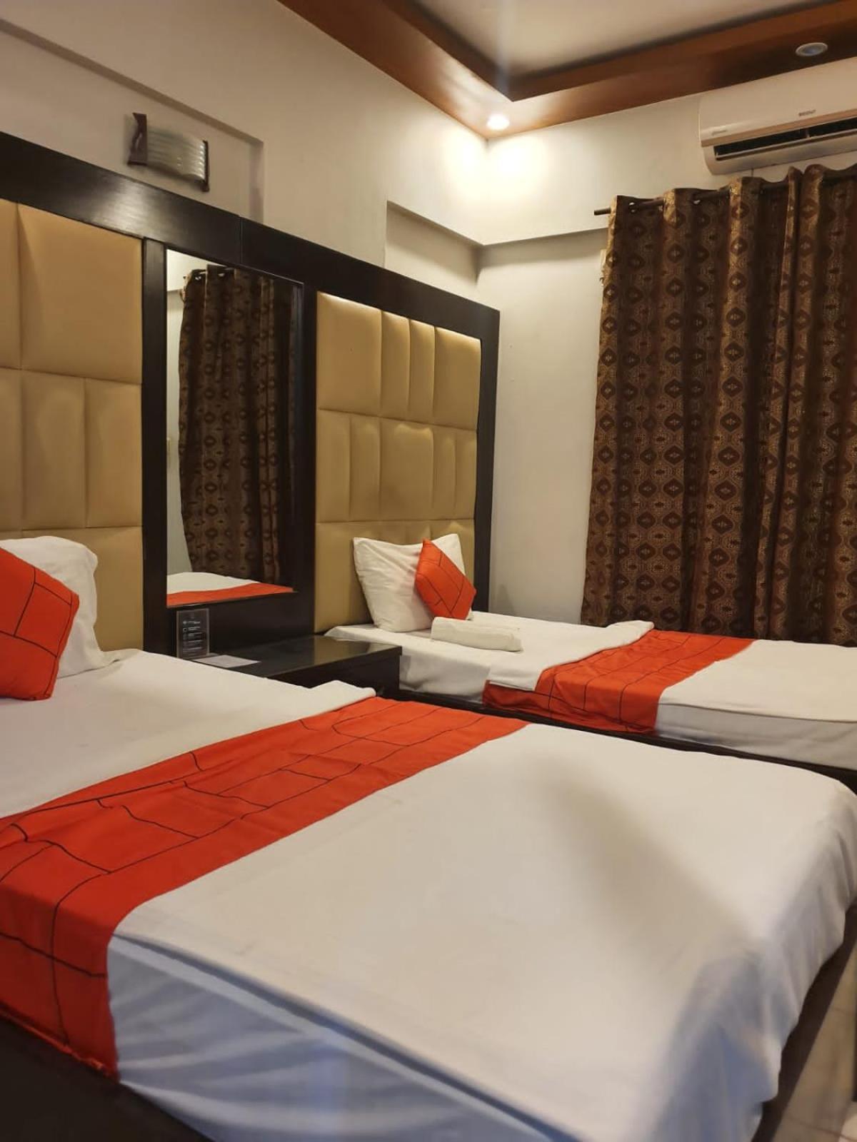 Goho Rooms Badar Karachi Exterior photo