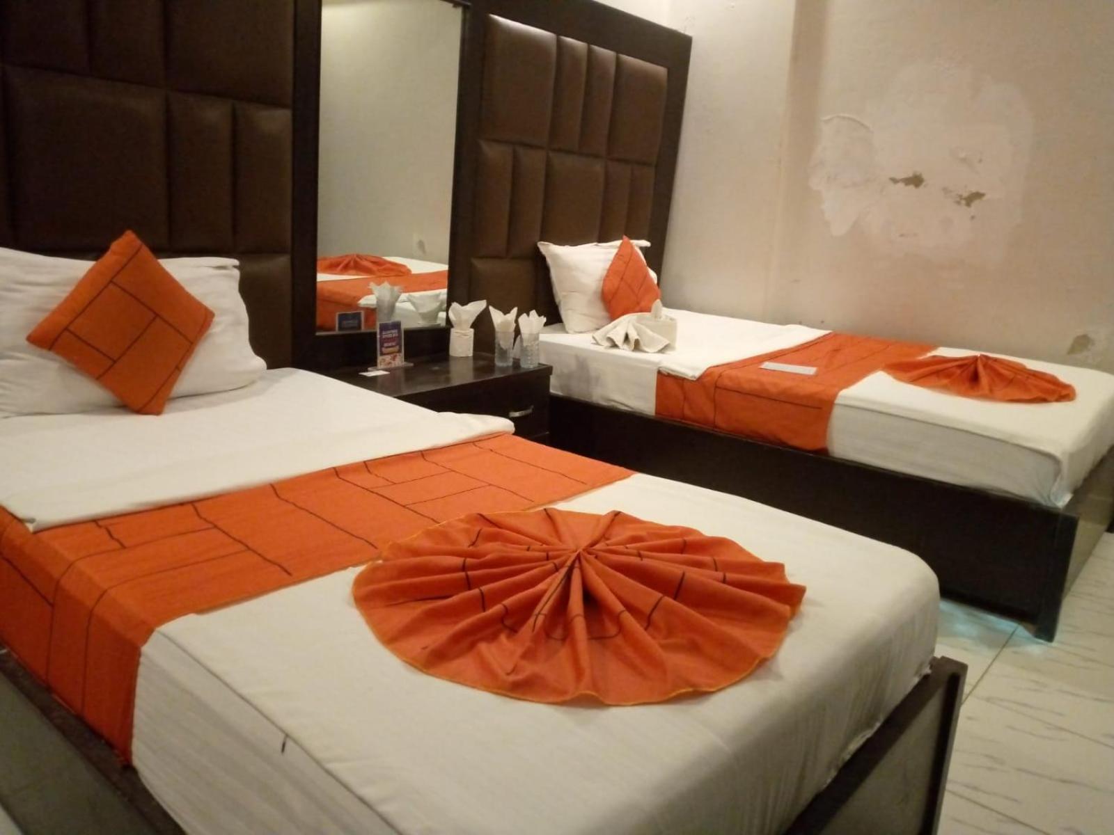 Goho Rooms Badar Karachi Exterior photo