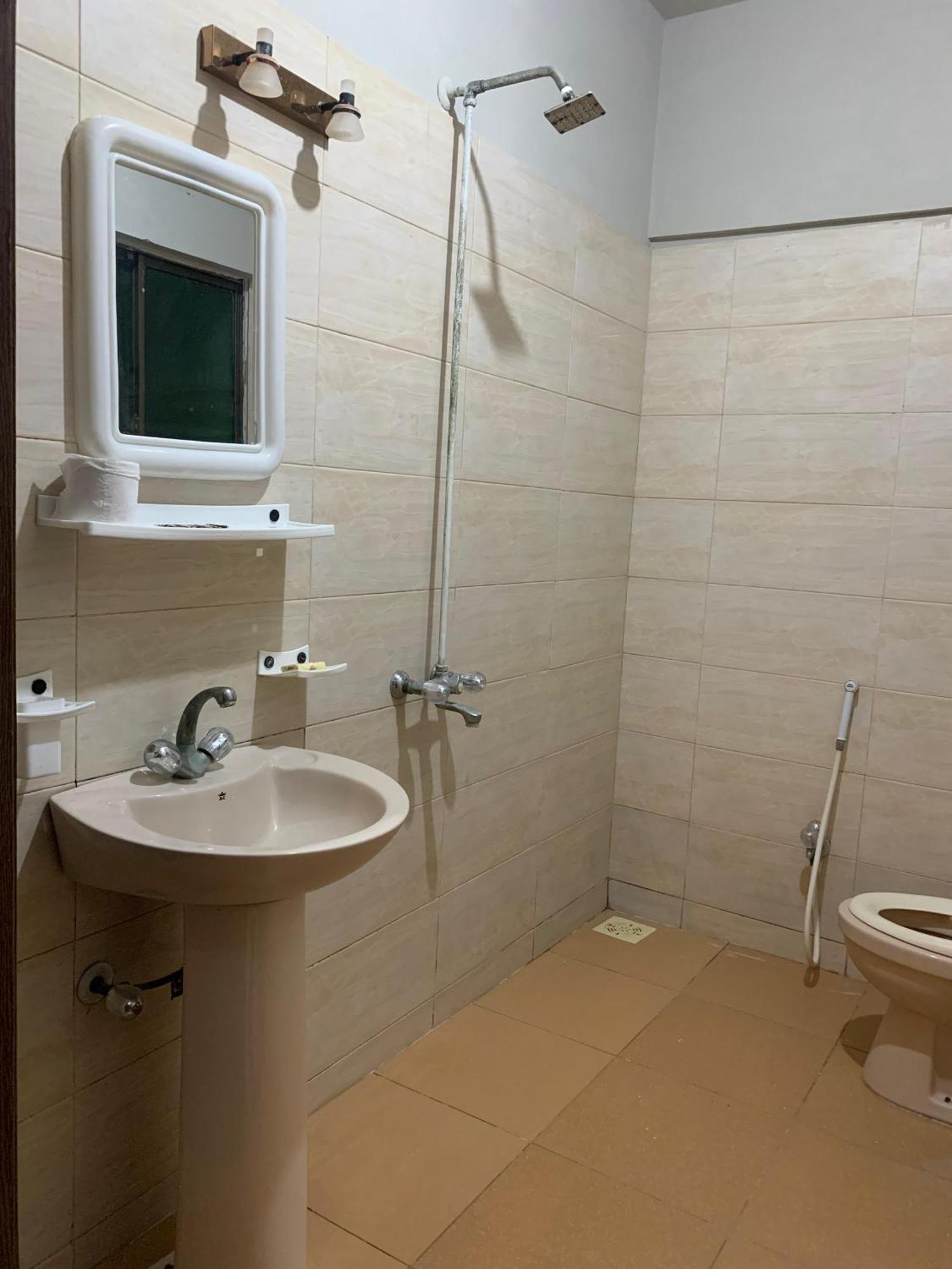 Goho Rooms Badar Karachi Exterior photo